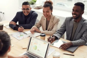 7 Ways Fractional Leadership Transforms IT Consulting for Startups