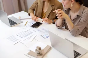 What Is a Bookkeeper and Why Does Your Startup Need One?